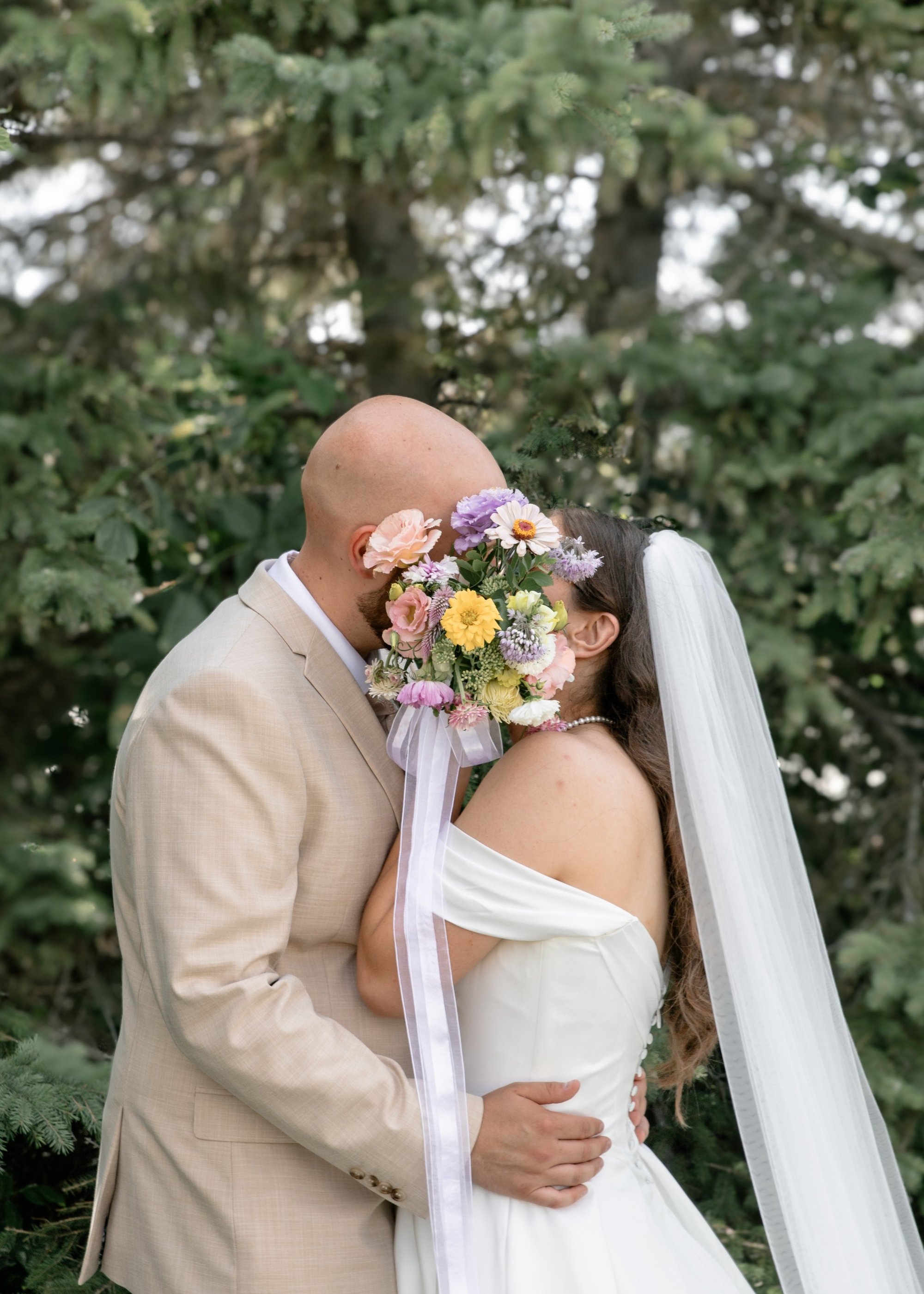 carousel-hero-element image-0