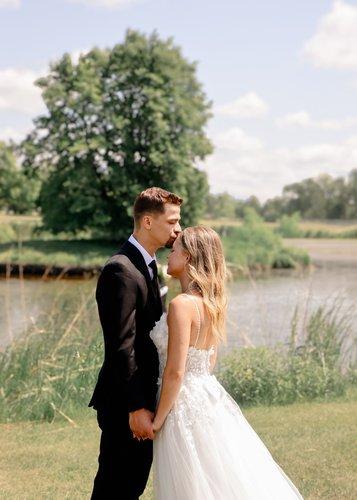 mobile - carousel-hero-element image-16