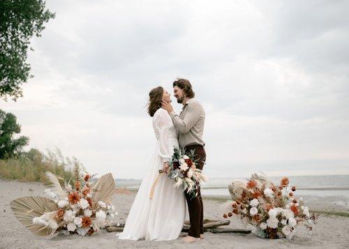 mobile - carousel-hero-element image-16