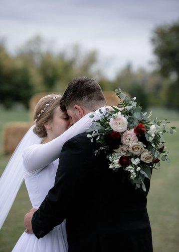 mobile - carousel-hero-element image-4