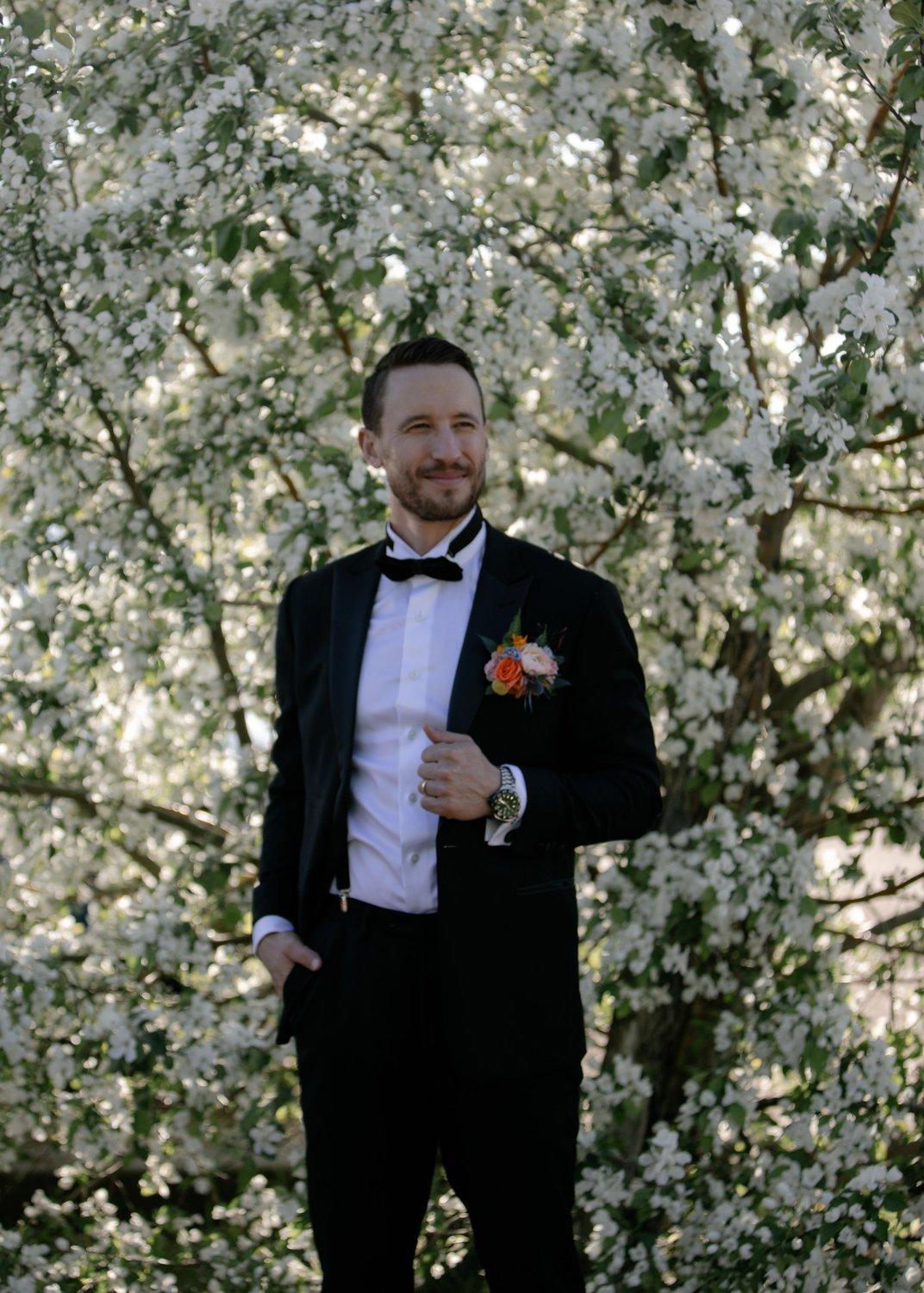 carousel-hero-element image-17