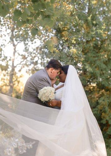 mobile - carousel-hero-element image-1