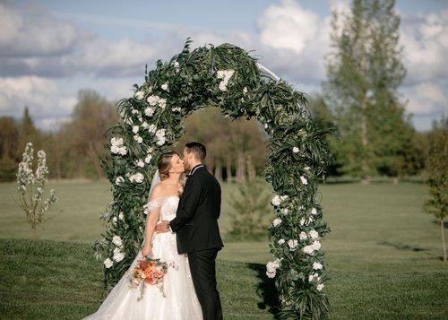 mobile - carousel-hero-element image-5