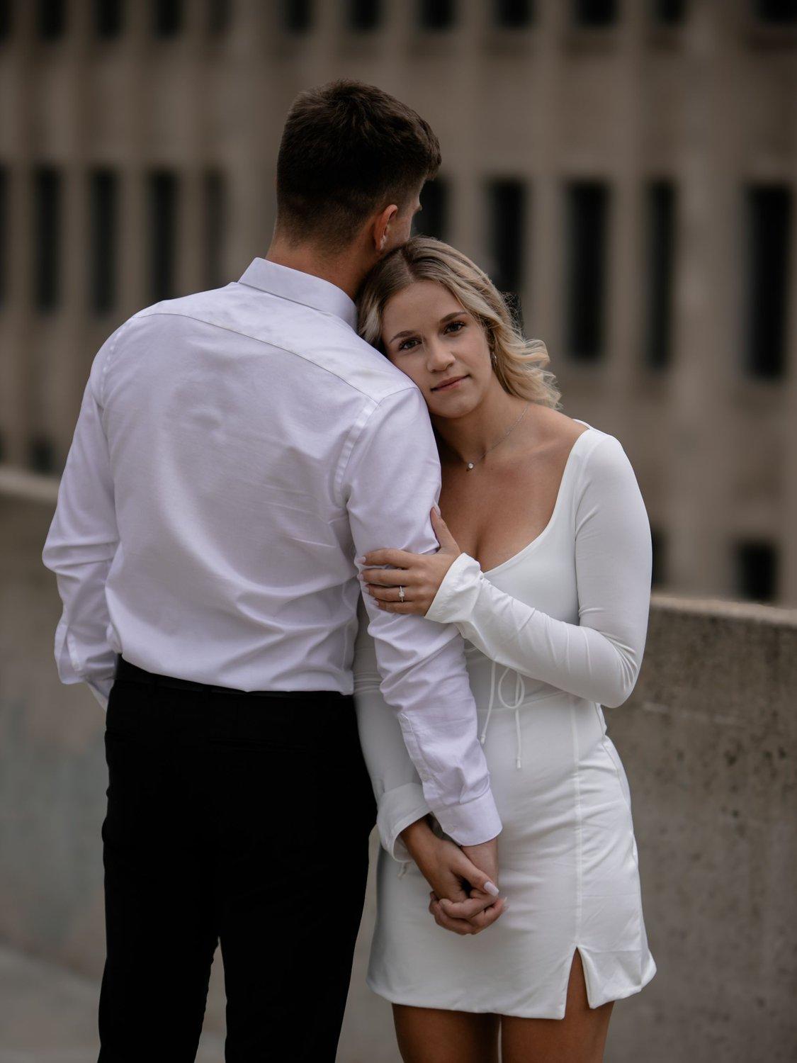 carousel-hero-element image-18