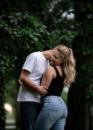 mobile - carousel-hero-element image-14